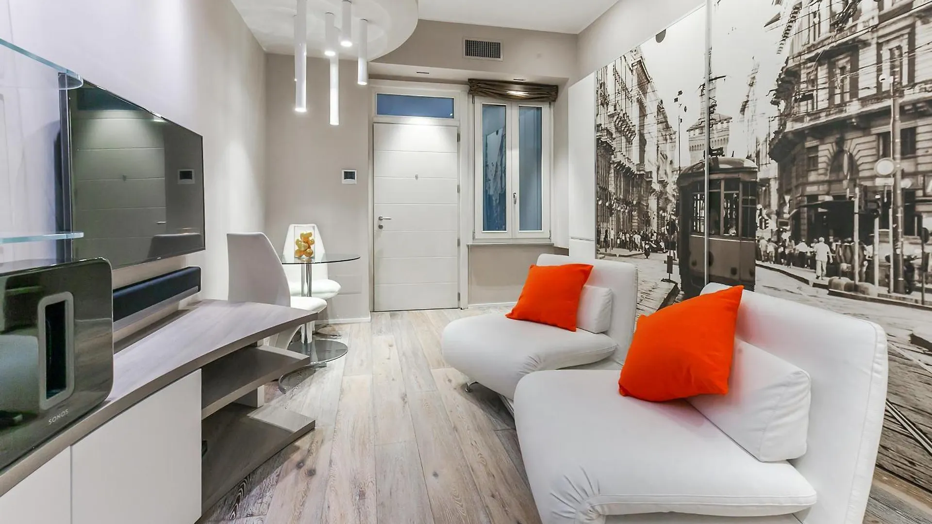 Orange Milano M3 Duomo 12 Min Apartment  Milan