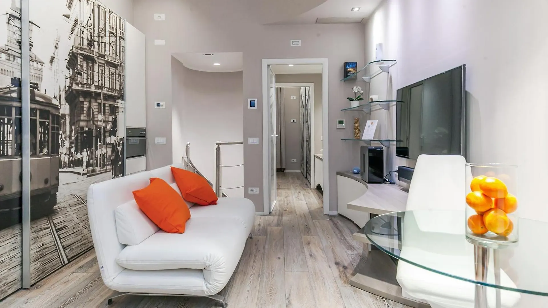 Orange Milano M3 Duomo 12 Min Apartment Italy